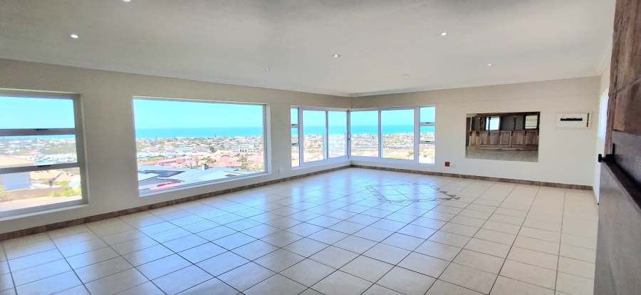 3 Bedroom Property for Sale in Mossel Bay Ext 15 Western Cape